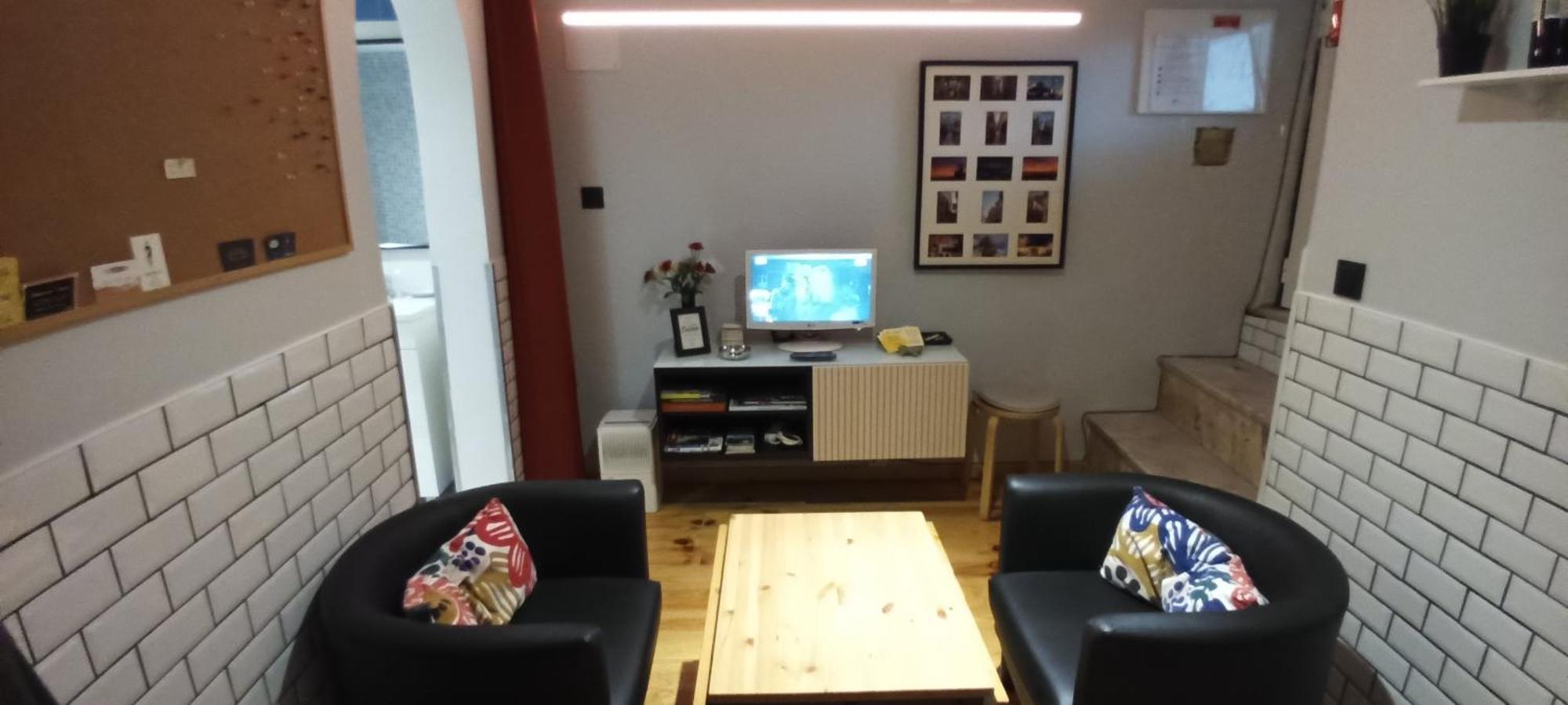 Lisbon Underground Apartment ภายนอก รูปภาพ